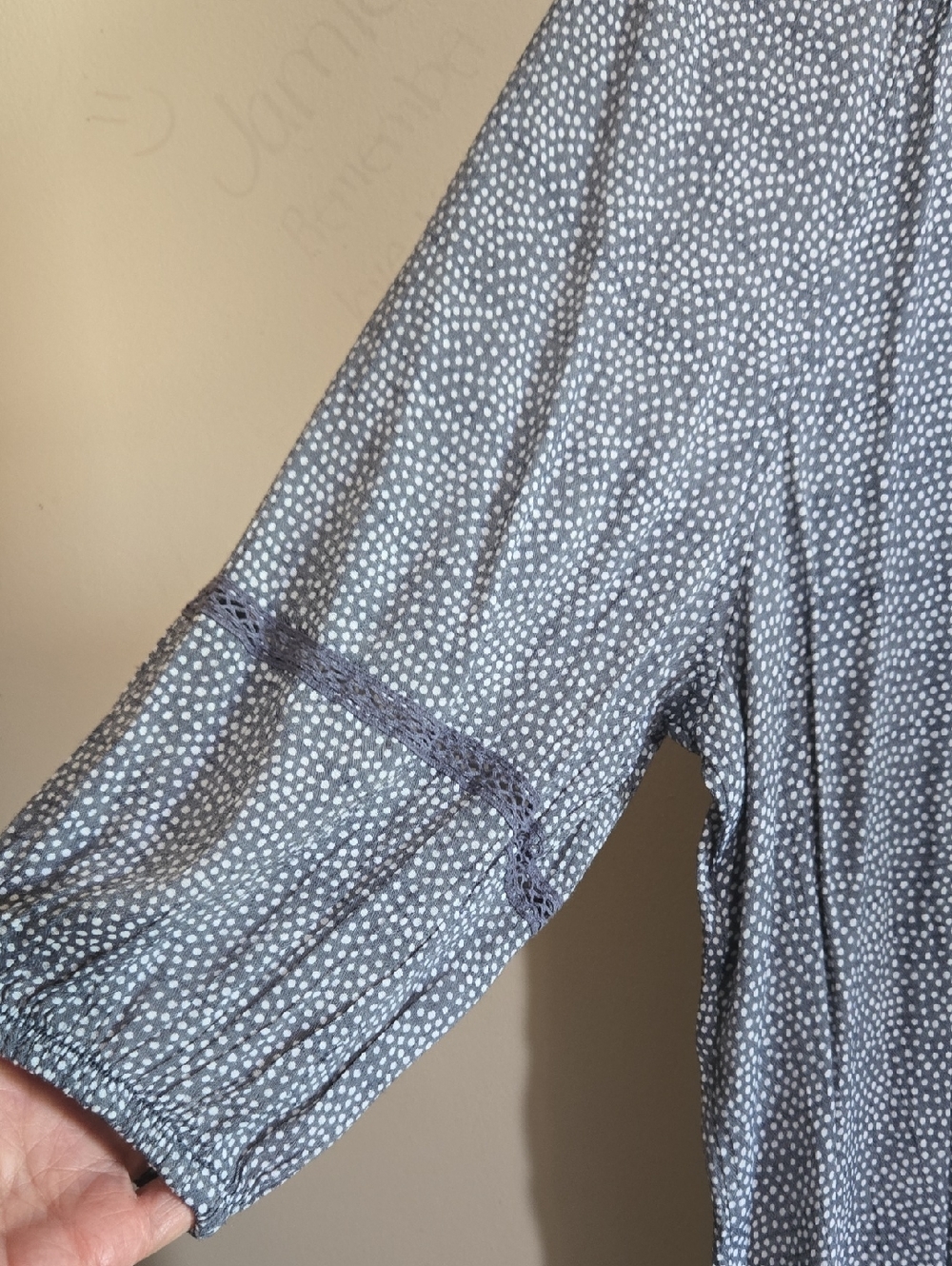 T46 Como Blue Vintage Blouse Pullover V-Neck Lace Detail 3/4 Sleeve Lightweight - Picture 6 of 12